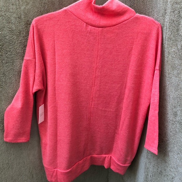 Stitch and Knot Turtleneck Sweater New With Tags - Picture 3 of 5